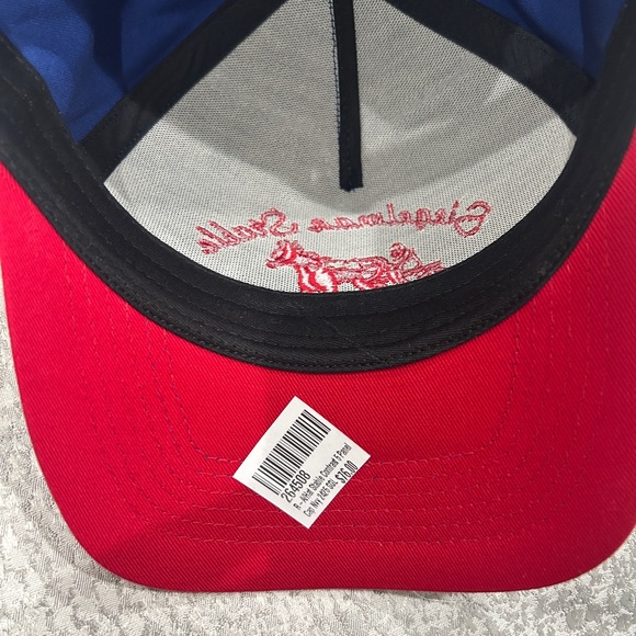 SOLD OUT New York Rangers x Siegelman Stable Hat Exclusive in MSG Store - Picture 8 of 8